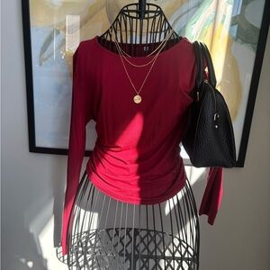 Amazon Women's Long Sleeve Crewneck Top in Wine